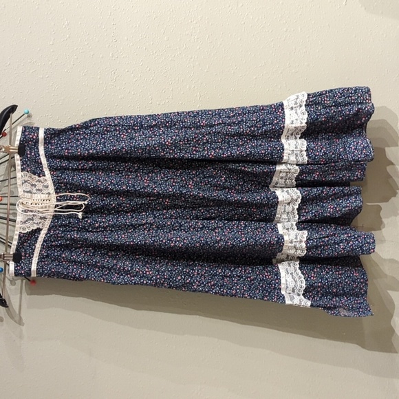 Jessica's Gunnies Prairie Vintage Midi Skirt Floral Pockets Lace Corset Y2K - Picture 1 of 13